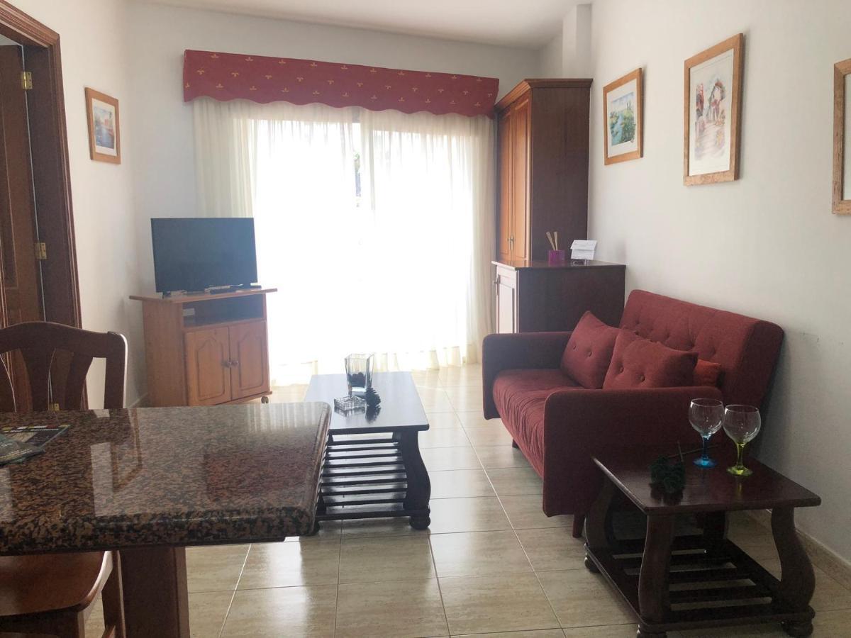 Apartamentos Edalmar Frontera Exterior photo